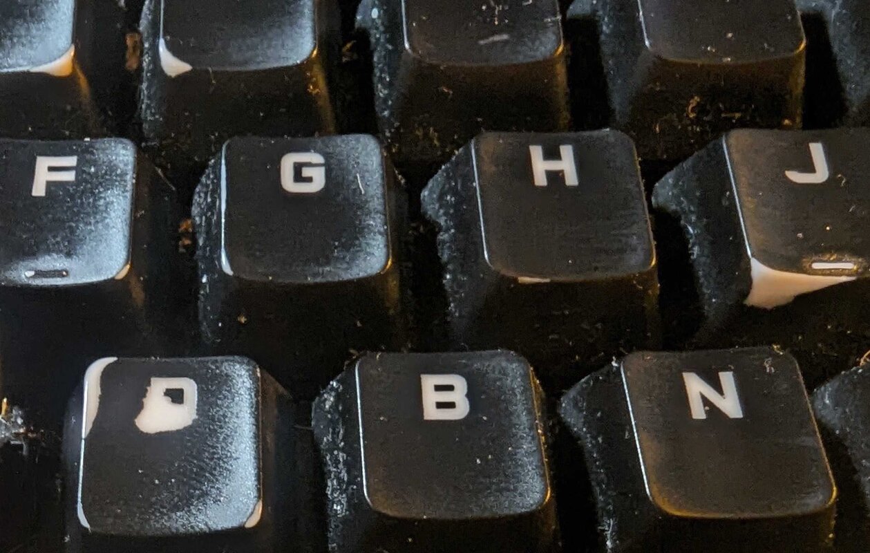 PXL_20251115_2301486752.jpg PXL_20251115_2301486752.jpg